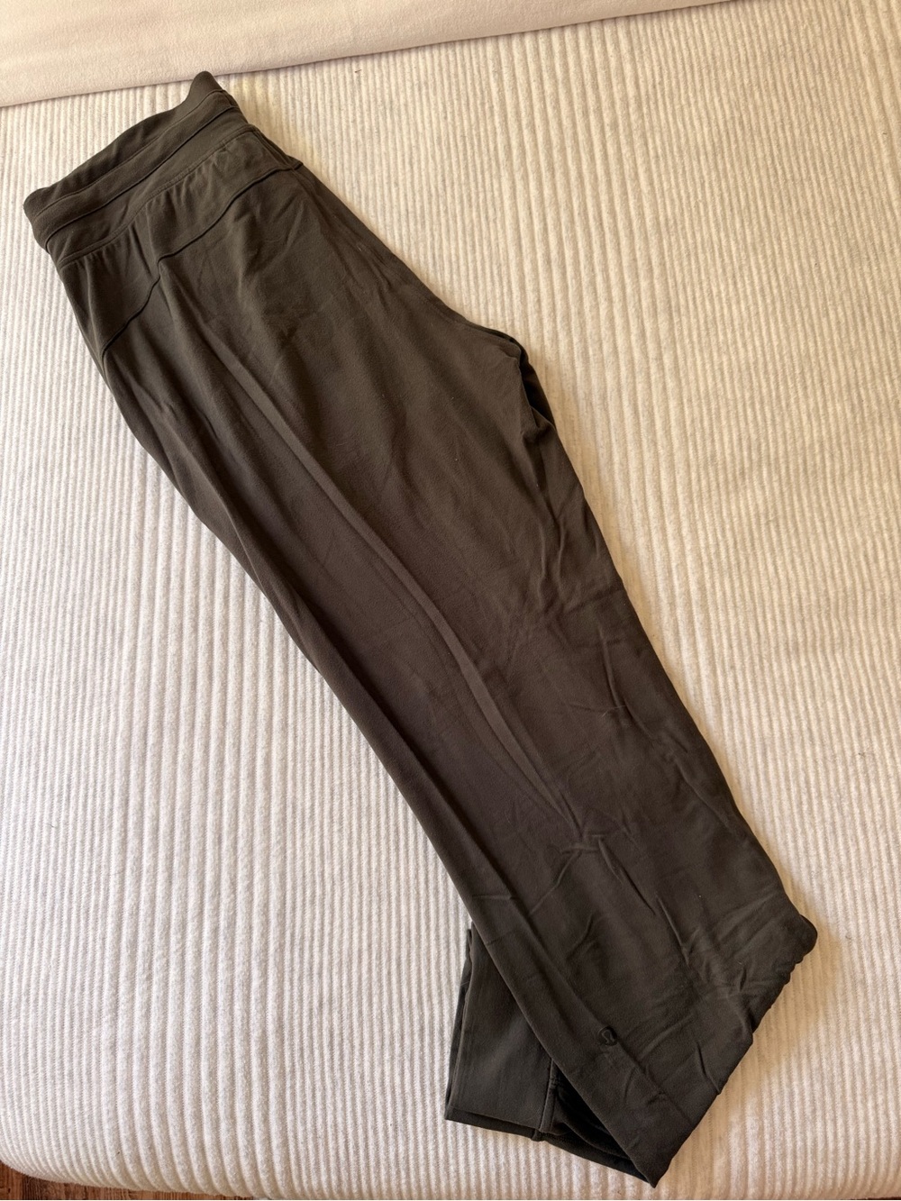 Lululemon Joggers Olive Green